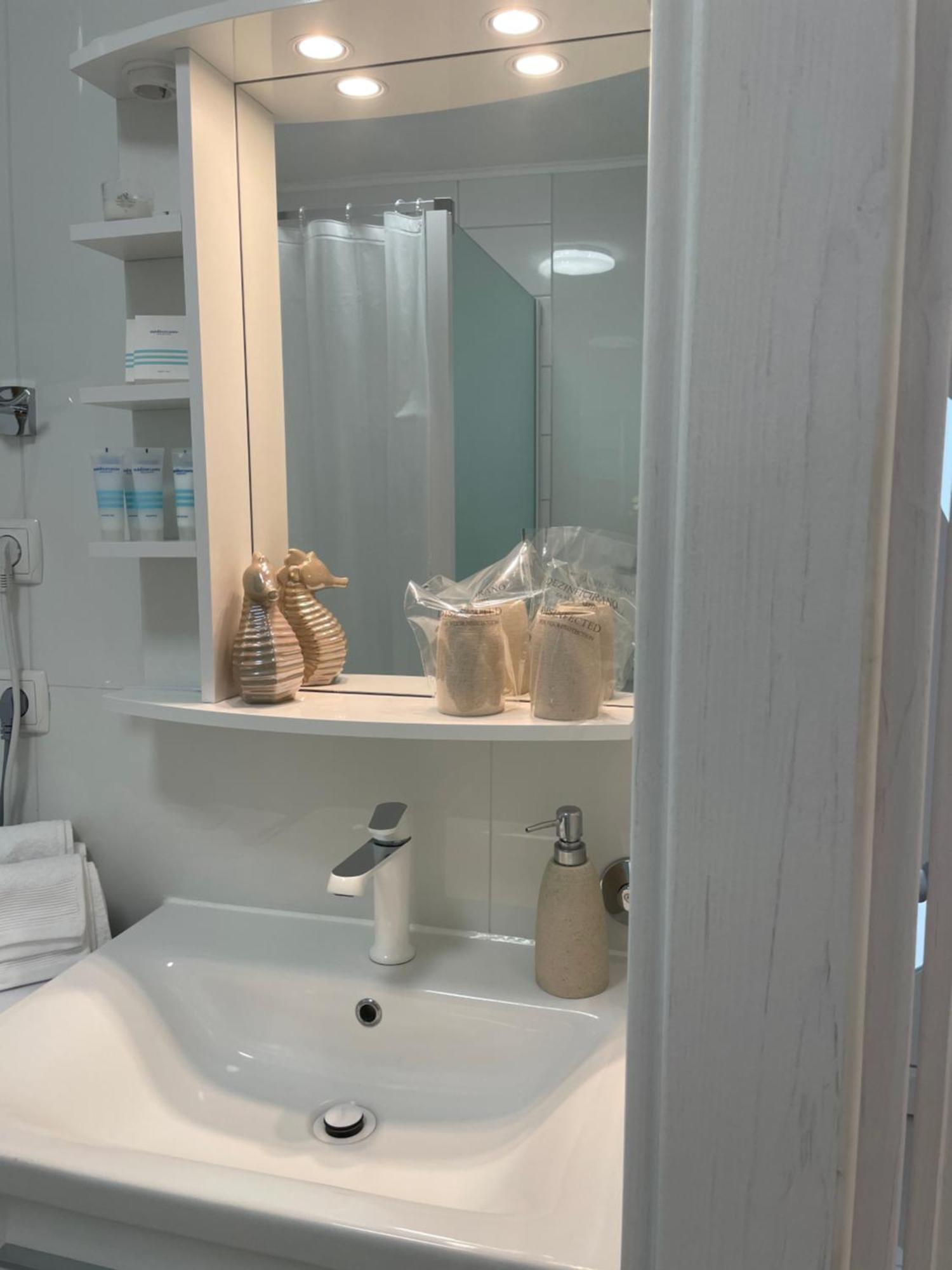 Apartment Gaviota Krk Krk Town Zewnętrze zdjęcie