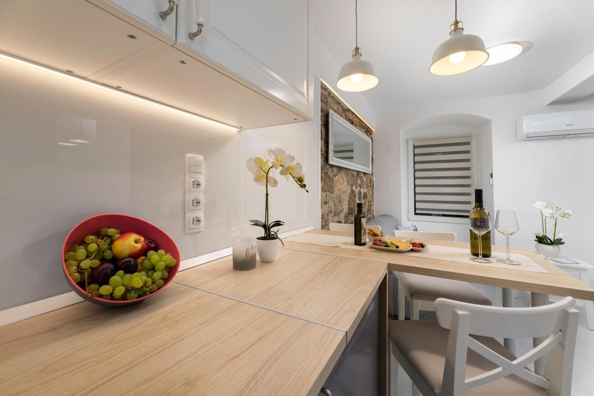 Apartment Gaviota Krk Krk Town Zewnętrze zdjęcie