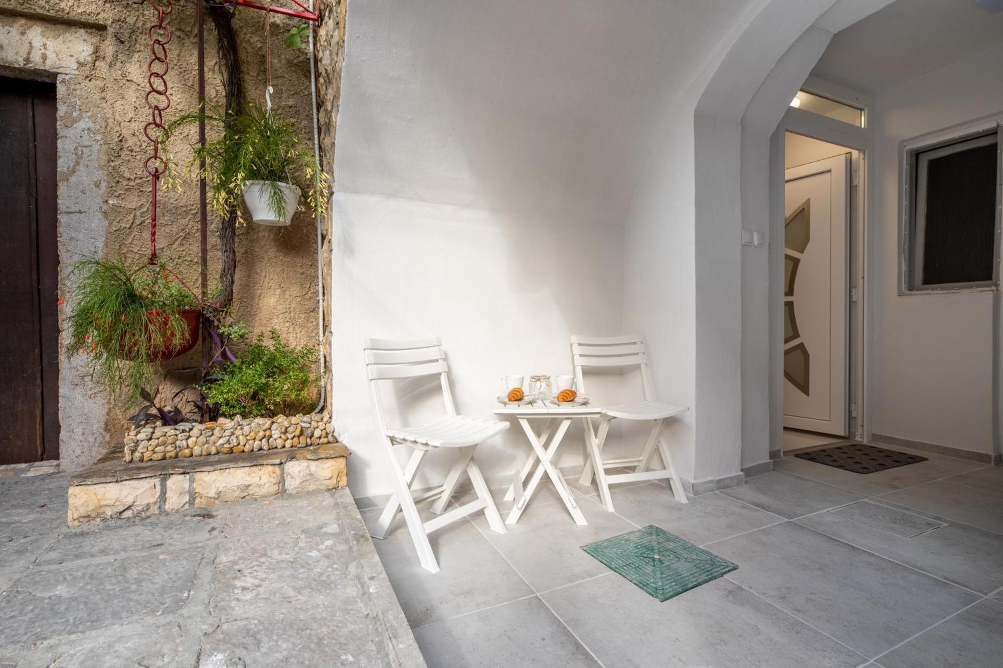 Apartment Gaviota Krk Krk Town Zewnętrze zdjęcie