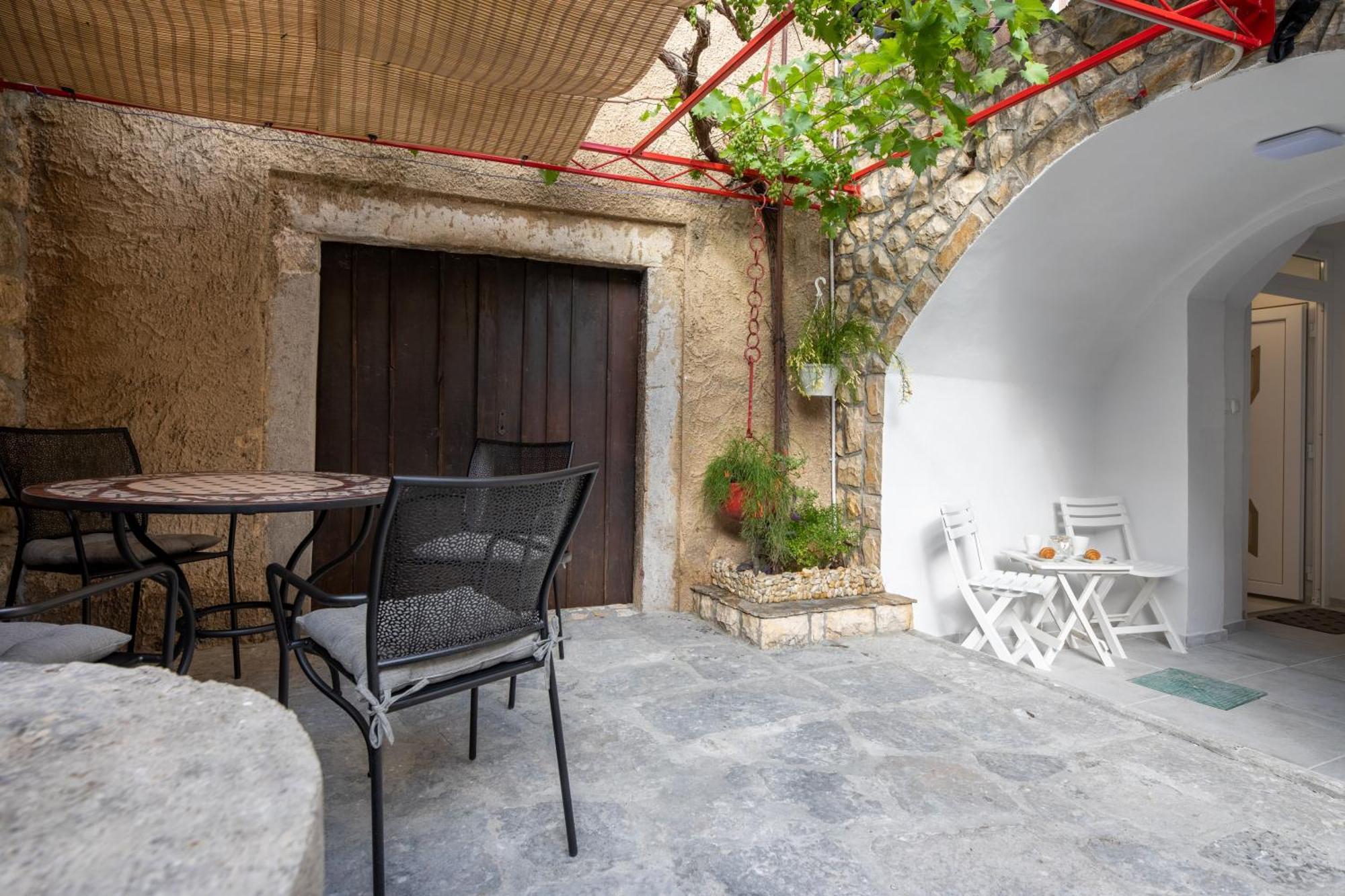 Apartment Gaviota Krk Krk Town Zewnętrze zdjęcie